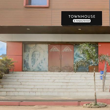 Super Townhouse Gida Near Rto Office Hotel Gorakhpur Exterior photo