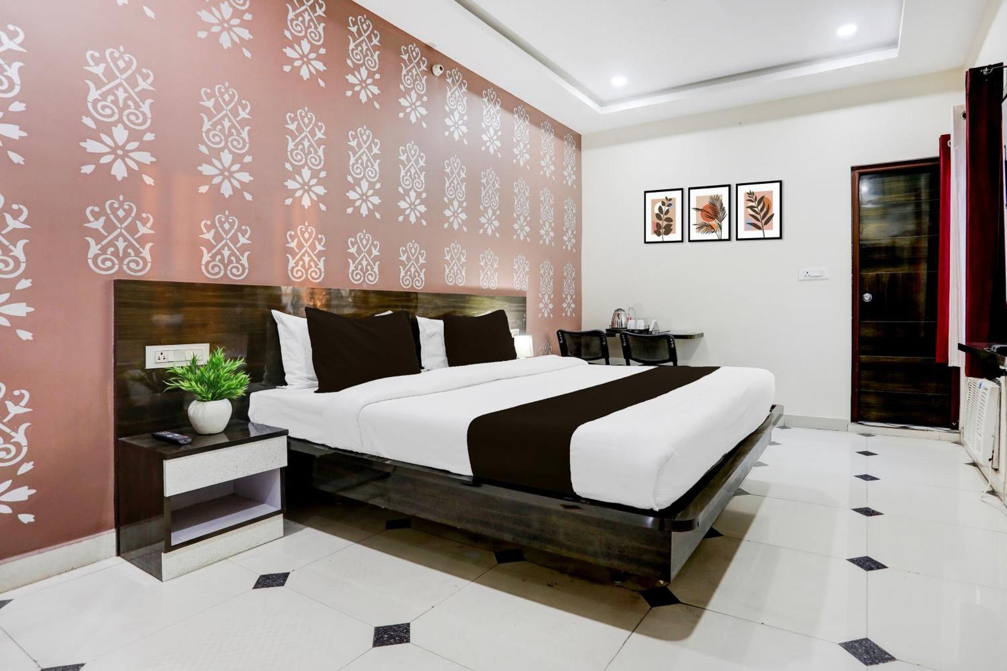 Super Townhouse Gida Near Rto Office Hotel Gorakhpur Exterior photo