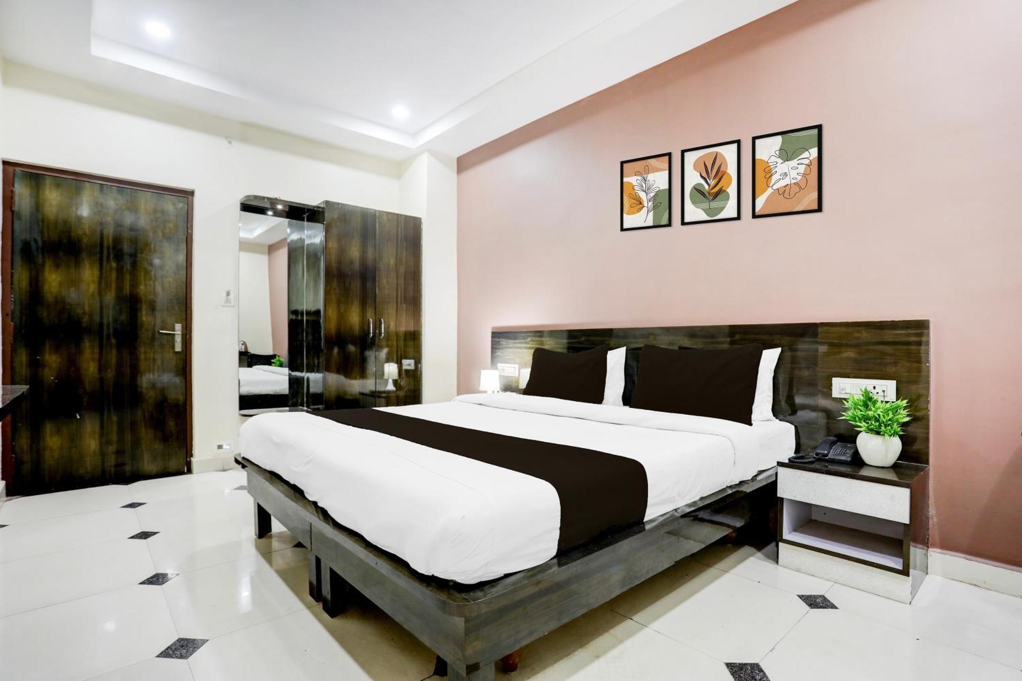 Super Townhouse Gida Near Rto Office Hotel Gorakhpur Exterior photo